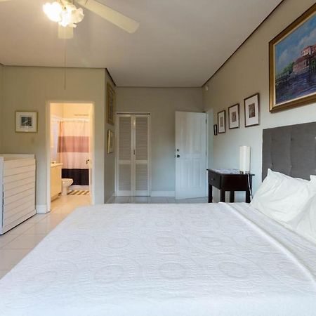 Chester Avenue Guest House 金斯敦 外观 照片