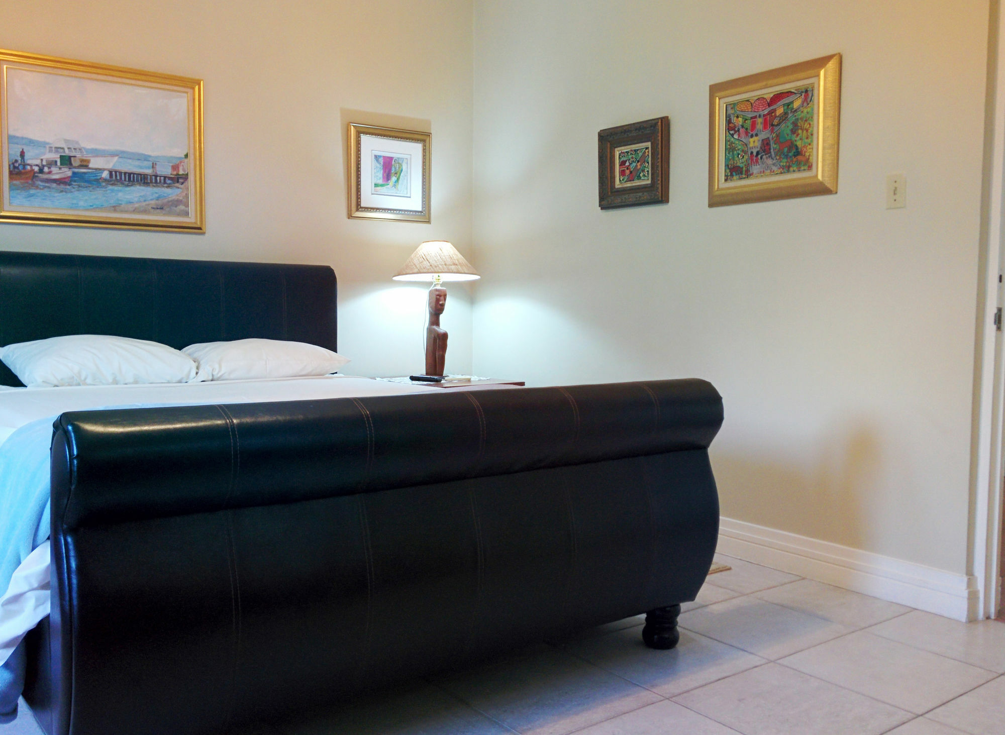 Chester Avenue Guest House 金斯敦 外观 照片