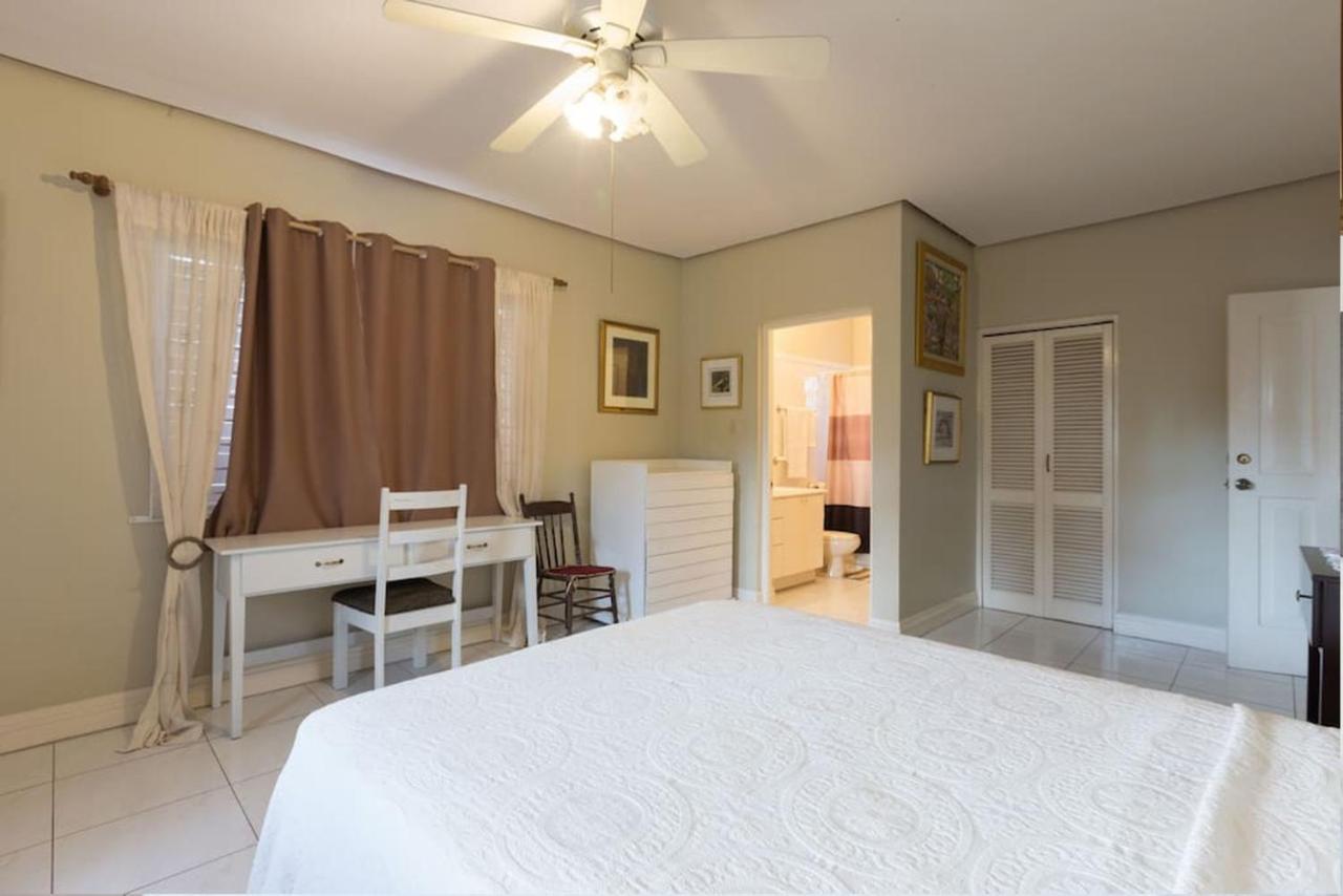 Chester Avenue Guest House 金斯敦 外观 照片